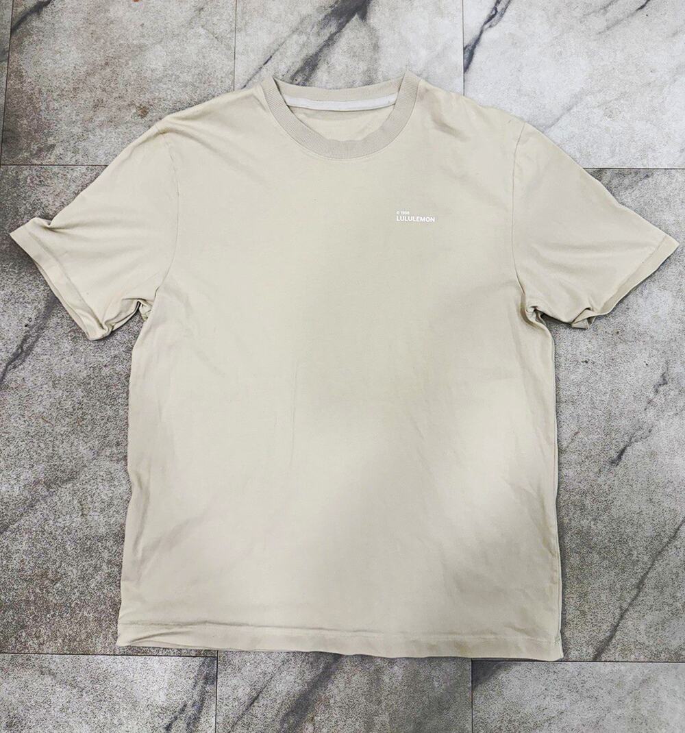 lululemon Men's Cotton Crew Neck Short Sleeve T-Shirt Solid Beige Logo L